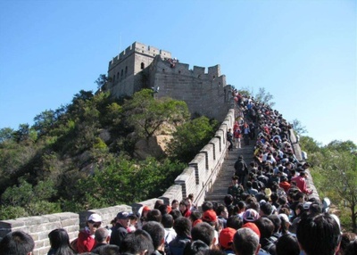 東方快評丨“最熱五一黃金周”保障與服務要跟上旅游業務